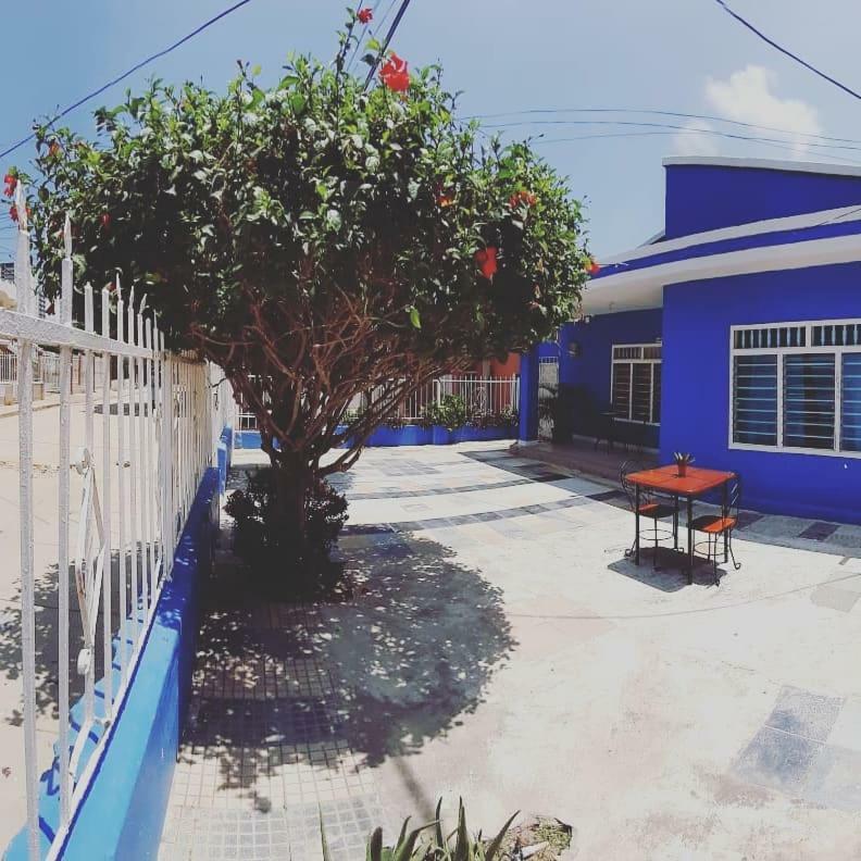 Hostal Aquarium Cartagena Ngoại thất bức ảnh